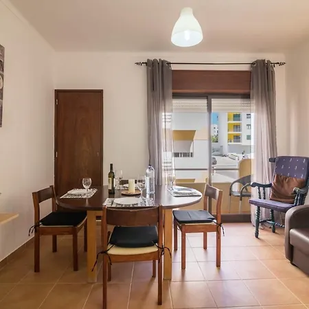 Armacao Residences דירה *