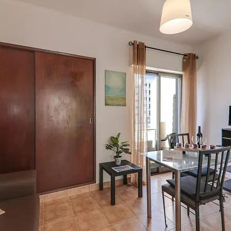 Armacao Residences