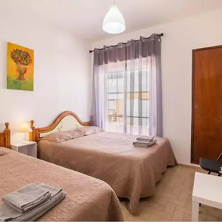 Апартаменты Armacao Residences Армасан-де-Пера